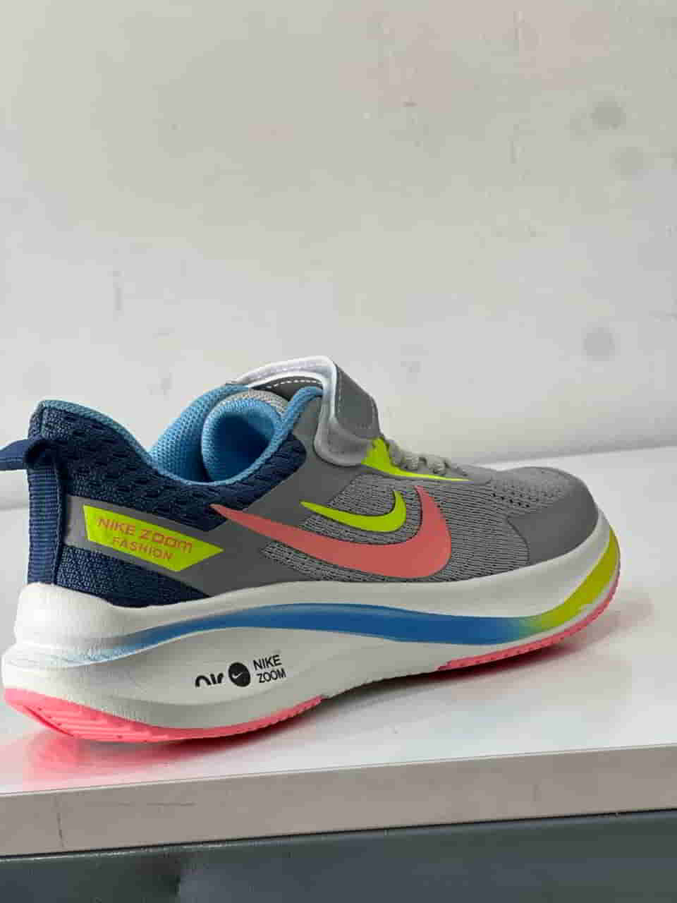 شوزات اطفالي ولادي