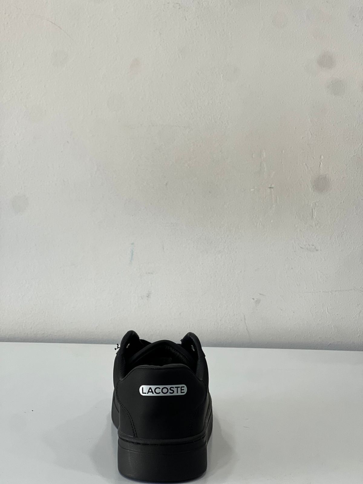 فيلفيت 326 اسود