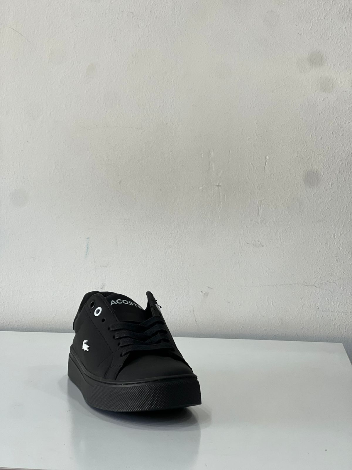 فيلفيت 326 اسود