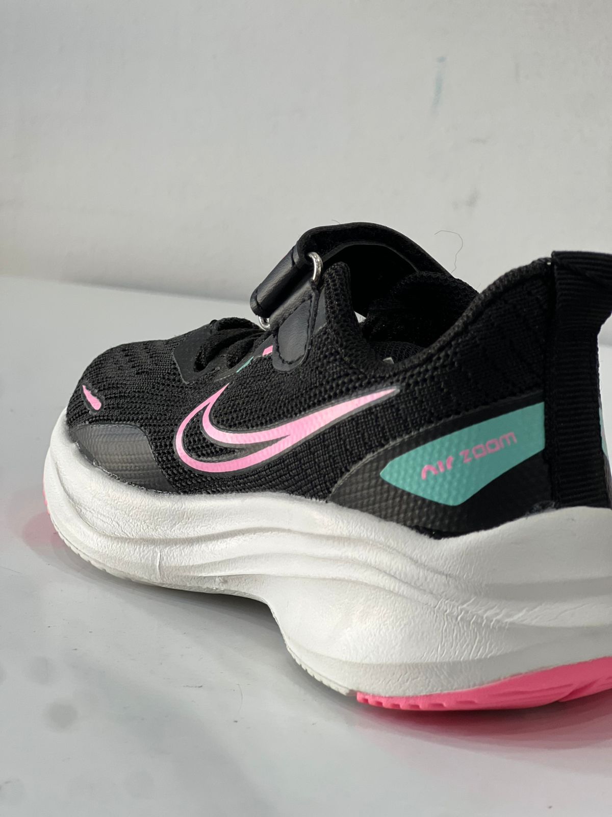 كوتشى اطفال مستورد فوركس