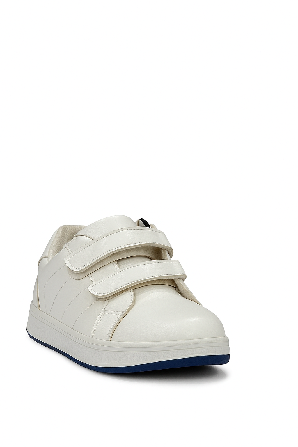 كوتشي ابيض كبير 10 فوركس