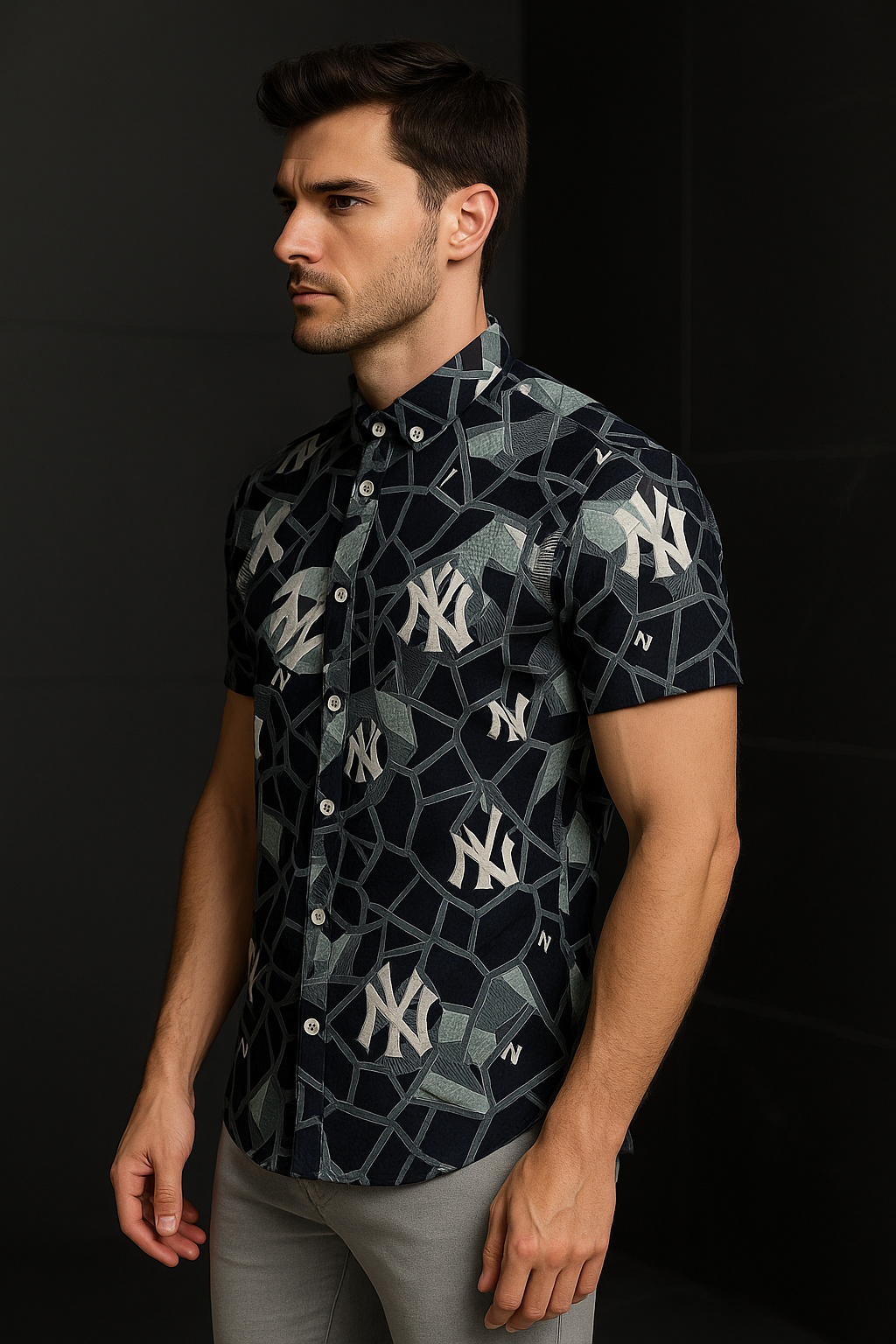 قميص كوين نص مطبوع